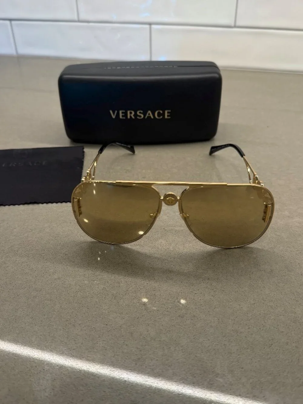 Versace MOD 2255 Gold Aviator Sunglasses – Worn Once – Case & Cloth Included